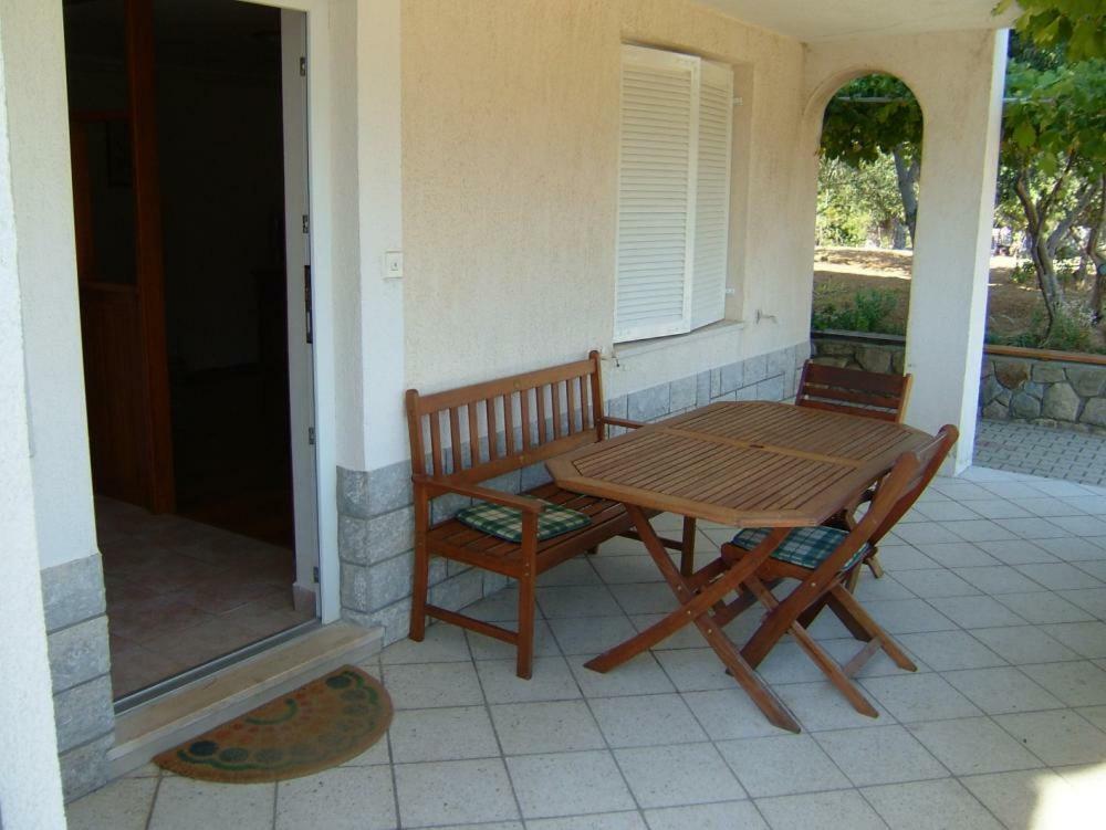 Apartments Mlacovic Rab Town Exterior foto